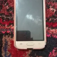 یک عدد گوشی J1 جی وان