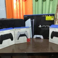 ps5 همراه با سه دسته و بازی و کیف و فول فول
