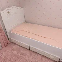 تخت کودک و نوجوان