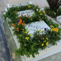 ترمیم رنگ آمیزی  نوشته سنگ مزار و رنگ عکس حکاکی