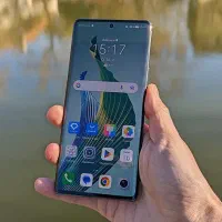 آنر مجیک ۵ لایت. ۵ جی