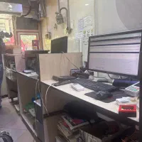 فروشنده موبایل و اپراتور کافی نت