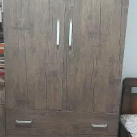 کمد و میز تحریر