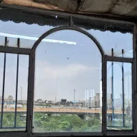 پنجره تمیز سالم
