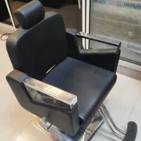 لوازم آرایشگاه مردانه صندلی سرشور ترولی آینه پاف