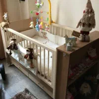 ست تخت و و کمد و درآور اتاق کودک برند نی نی سالن