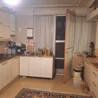 ساختمان  دو طبقه دربست