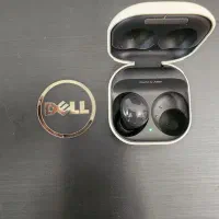 گوشی سری لاستیکی هندزفری هدفون بادز ۲ و جعبه پرو ۲