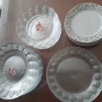 تعدادی ظرف مناسب دم دستی و خونه باغ