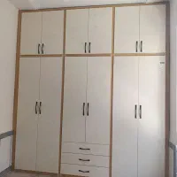 اجرای کابینت. کمد دیواری. کافی بار MDF