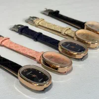 ساعت شادمهرهدیه ی زنانه چرمی بیضی رنگبندی