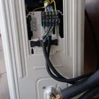خدمات نصب اسپیلت سراوان