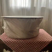 سه عدد قابلمه بزرگ دو عدد ابکش دو  کفگیر بزرگ