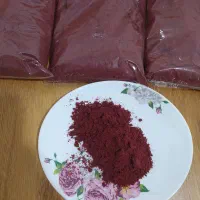 سماق قرمز و قهوه‌ای