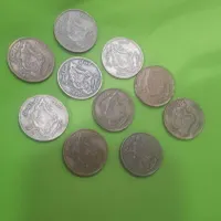ده عدد سکه ۵ تومنی