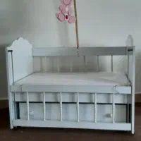 گهواره کودک چوبی