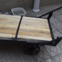 گاری دستی چهارچرخ
