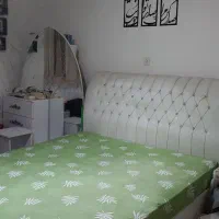 سرویس تخت ۲ نفره و میز توالت و پاتختی