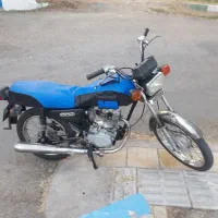 پارکینگی کبیر ۱۲۵ مدل ۱۳۸۴ دارای برگ معتبرپارکینگ