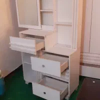میزآرایشی