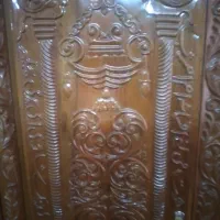 کمد عتیقه چهار درب تماما منبت وشعر
