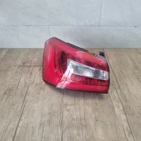 چراغ خطر عقب چپ روی گلگیر کادنزا