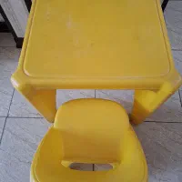 میز و صندلی کودک