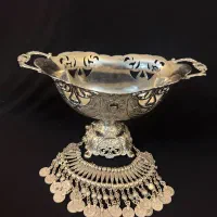 ظرف سیلور پایه دار