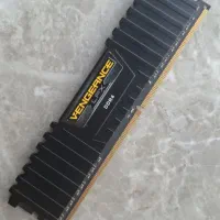 رم 8gb 3200 corsair