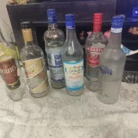 شیشه خالی ویترینی