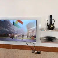 میز تلویزیون دیواری