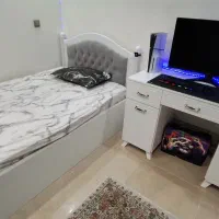 میز و تخت