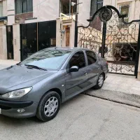 پژو ۲۰۶ SD V8  صندوق‌دار مدل ۱۳۹۳ بیرنگ