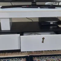 میز تلویزیون درحدنو تخفیف داره