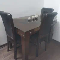 میز ناهار خوری ۴نفره درحدنو