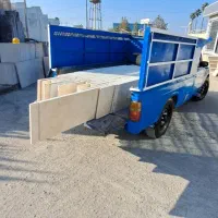 راننده نیسان برای حمل سنگ
