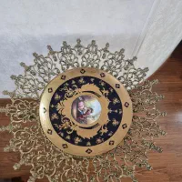 میوه خوری کنار سالنی برنز