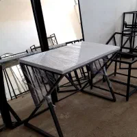 میز پایه فلزی مدل مثلث