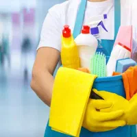 استخدام نیروی خدمات و نظافت