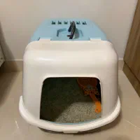 ظرف خاک گربه