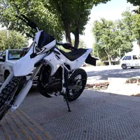 تریل|موتورسیکلت|اصفهان, باغ زرشک|دیوار