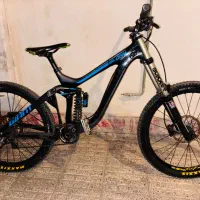 گلوری دانهیل جاینت