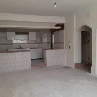 واحد ۸۰ متری پارکینگ دار