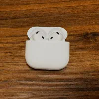 ایرپادAirPods4 ارپاد۴ با نویز کنسلینگ اپل اورجینال