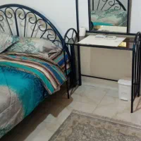 تخت،تشک و میزآرایش