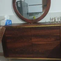 میز تلویزیون و آینه کنسول