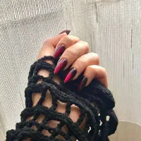 کاشت ناخن رایگان