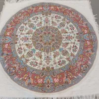 فرش دستباف دایره‌ای طرح تبریز 1/5*1/5 متر