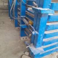 دستگاه پرس