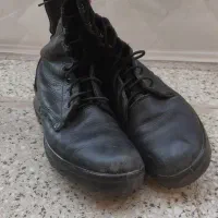 پوتین سایز ۴۳